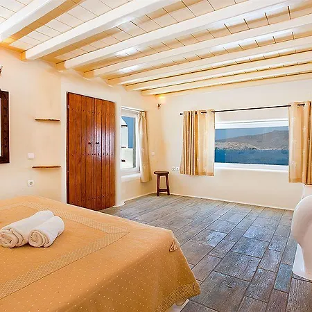 Mykonos Lolita, A Grecotel To Live אתר נופש 3*