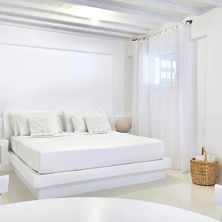 Mykonos Lolita, A Grecotel To Live