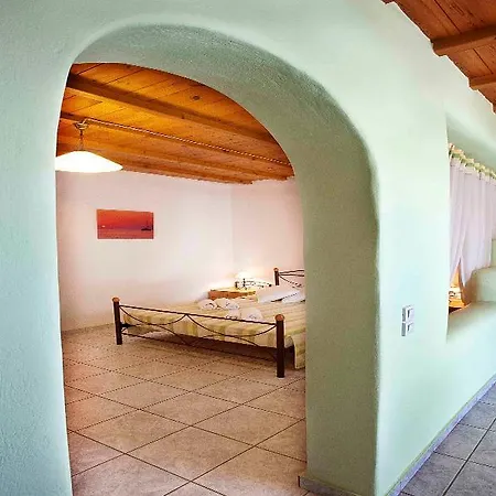 אתר נופש Mykonos Lolita, A Grecotel To Live Mykonos Town
