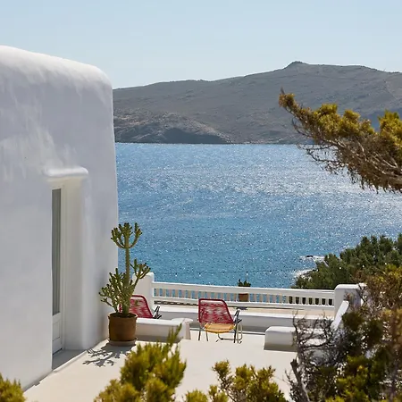 Mykonos Lolita, A Grecotel Resort to Live