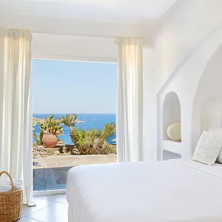 Hotel Mykonos Lolita, A To Live 4*