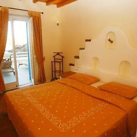 Mykonos Lolita, A Grecotel To Live Mykonos Town
